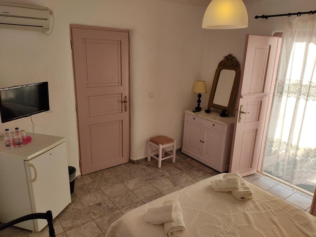 Porto Sikinos Hotel Alopronia Dış mekan fotoğraf